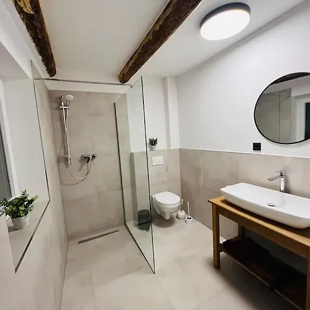 Traumhaus•7beds•coworking•wifi•3parkingspaces Σπίτι διακοπών Westernkotten