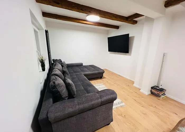 Traumhaus•7beds•coworking•wifi•3parkingspaces Holiday home